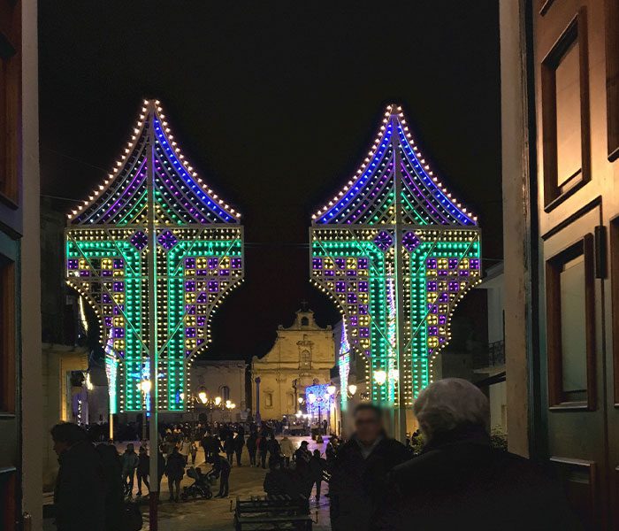 Luminarie Pugliesi: Storia e Tradizione nel Cuore del Salento